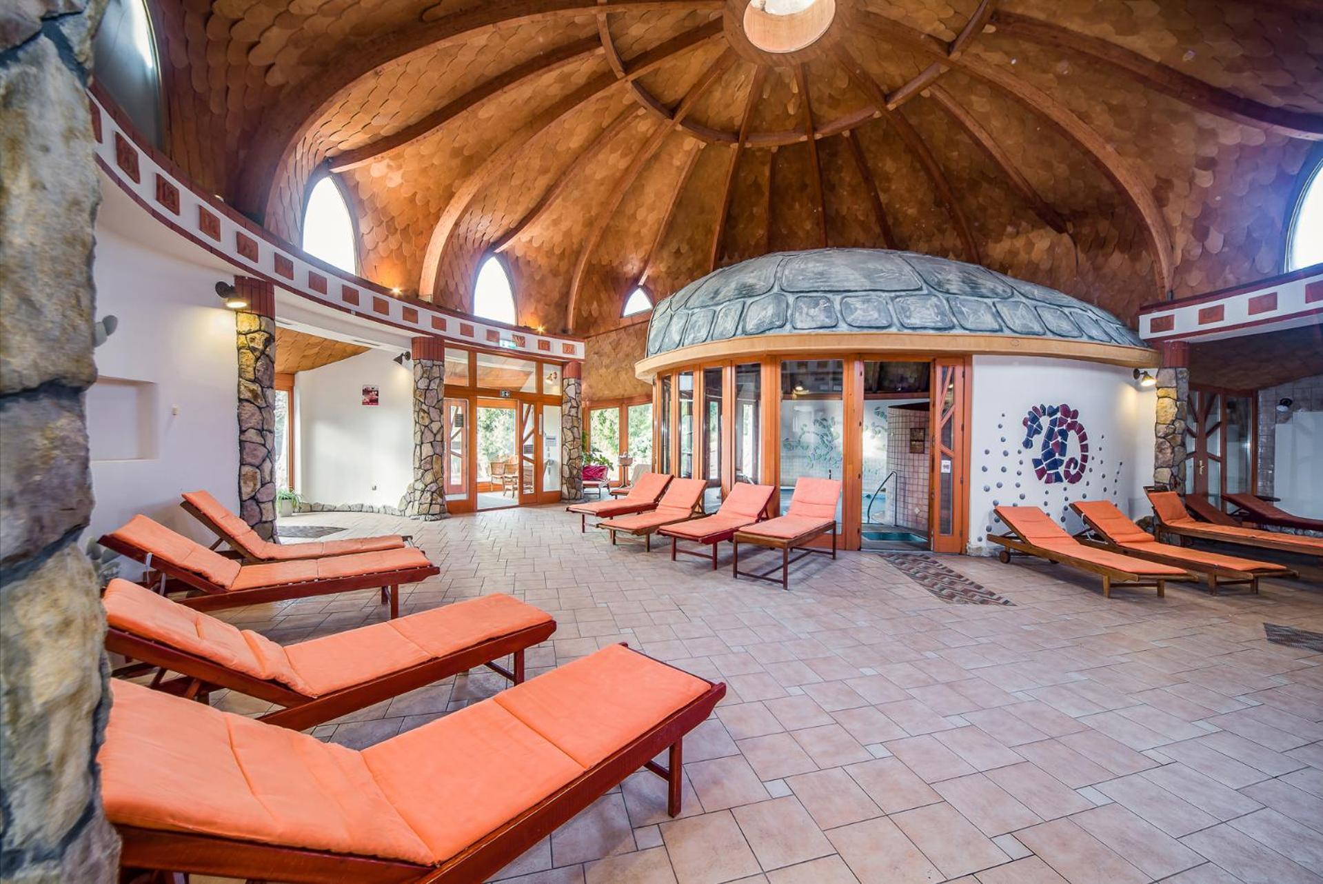 Hotel Piroska Buk Exterior photo