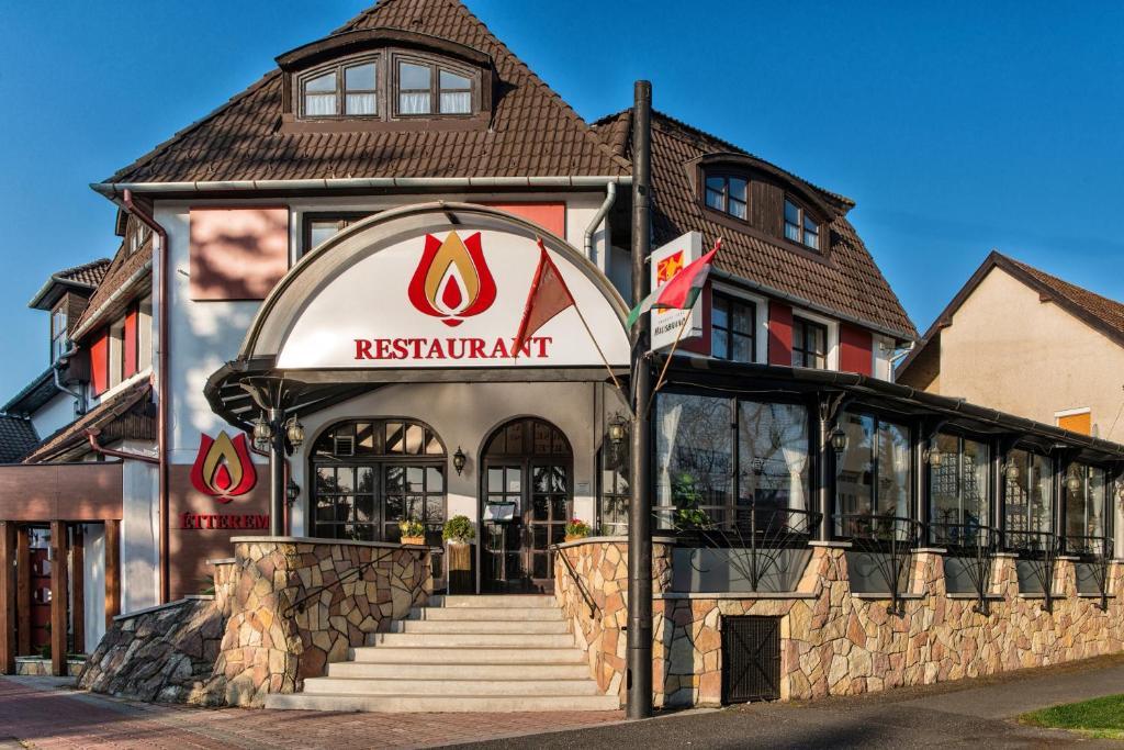 Hotel Piroska Buk Exterior photo
